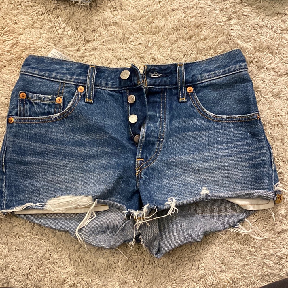 Brand new Levi’s 51 jean shorts, mid rise